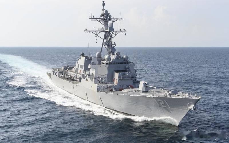 美军舰两度穿越霍尔木兹海峡！伊朗革命卫队警告：再闯将“严厉处理”海外新鲜事美以伊