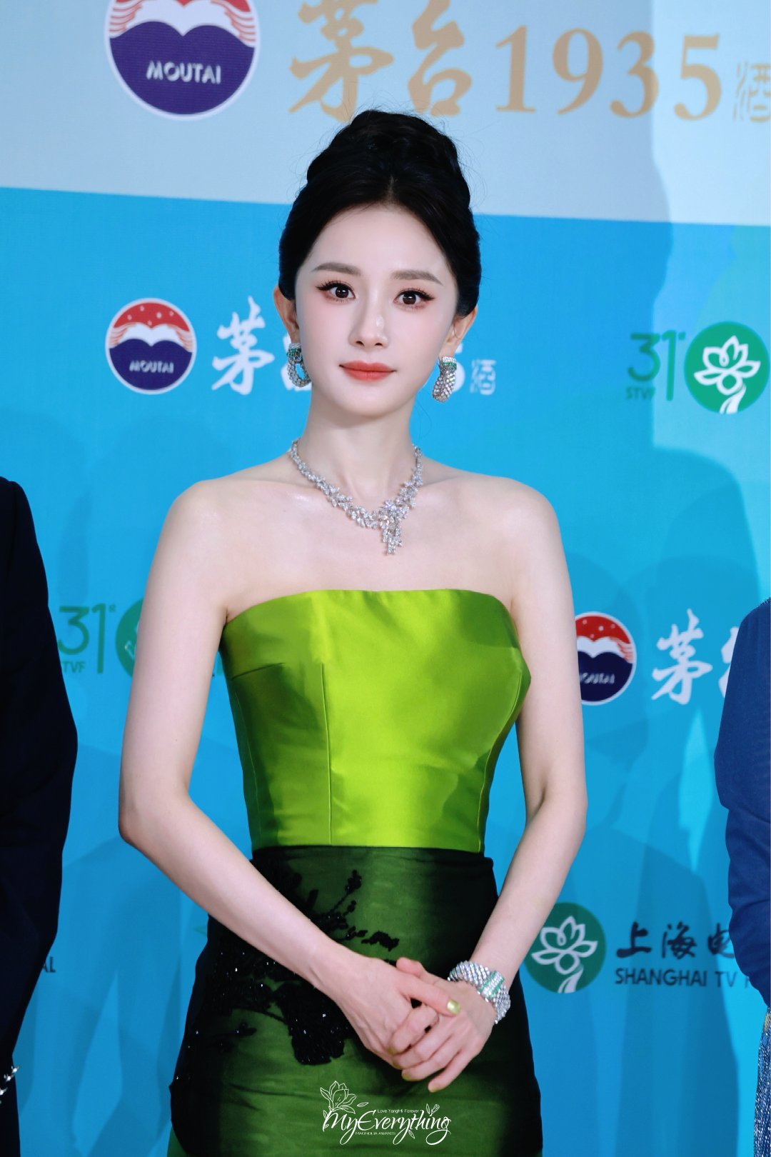 杨幂 阳光信用 每日一善 内心强大比什么都重要，你要照顾好自己，承认自己的平凡，