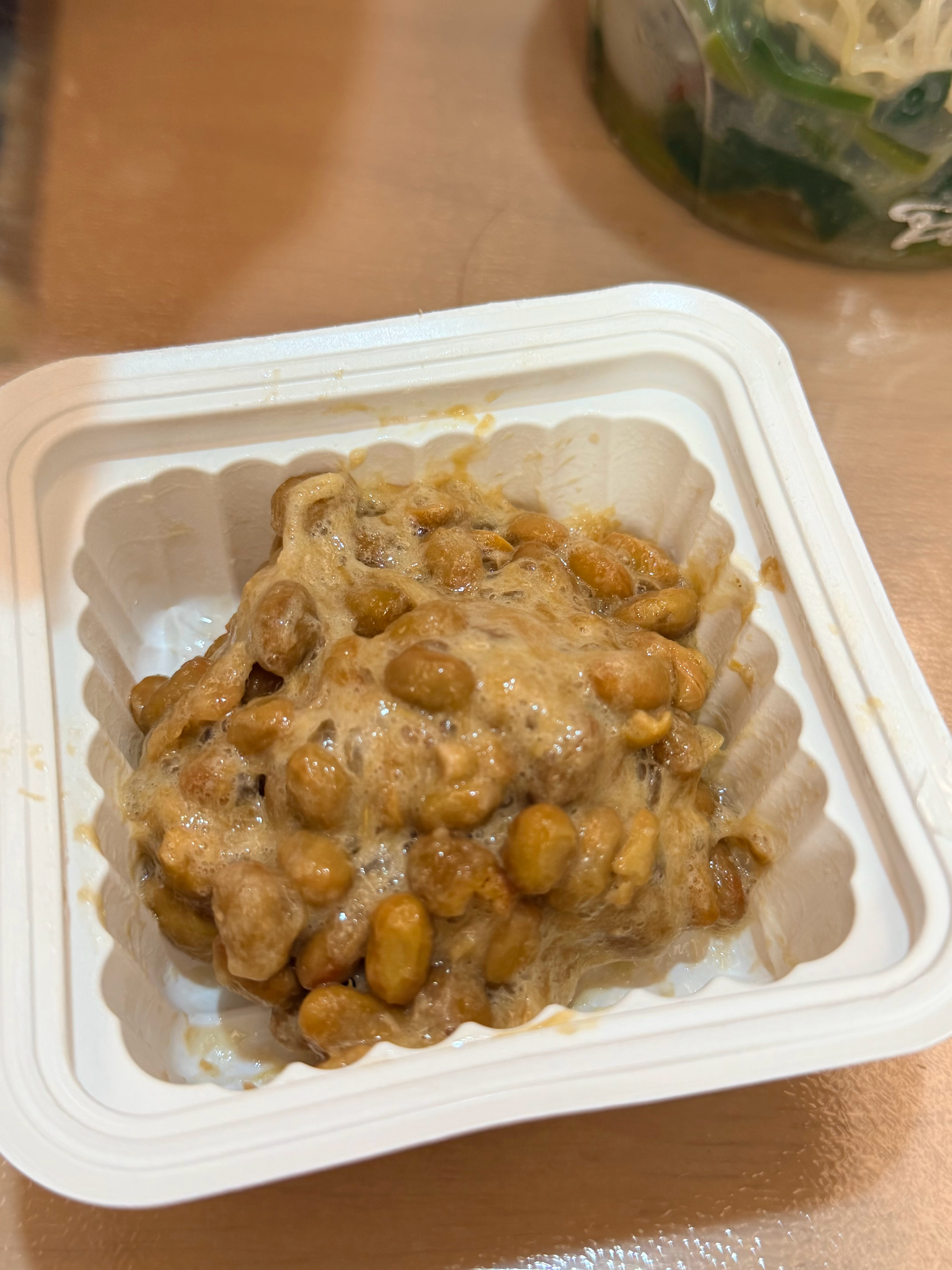 你们都喜欢吃什么“猎奇”的食物？比如我喜欢吃臭豆腐，我姐喜欢吃纳豆……我顺便尝了
