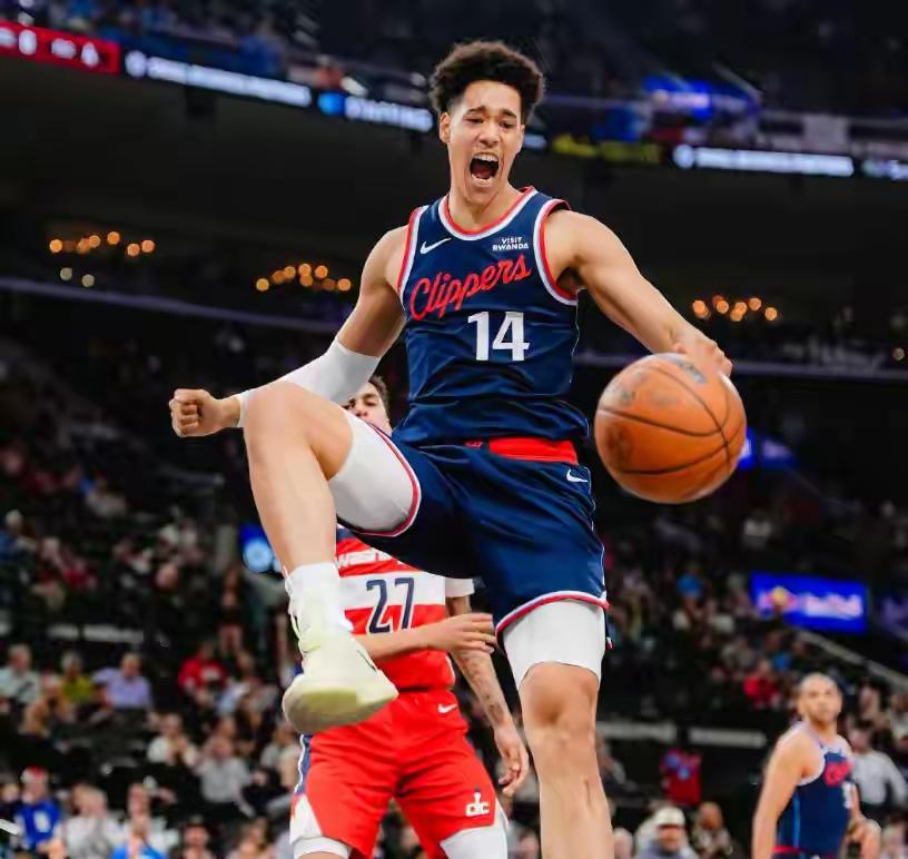 快船击败奇才豪取4连胜的功臣，尼德豪泽替补23分钟7中7砍下16分5篮板2助攻2