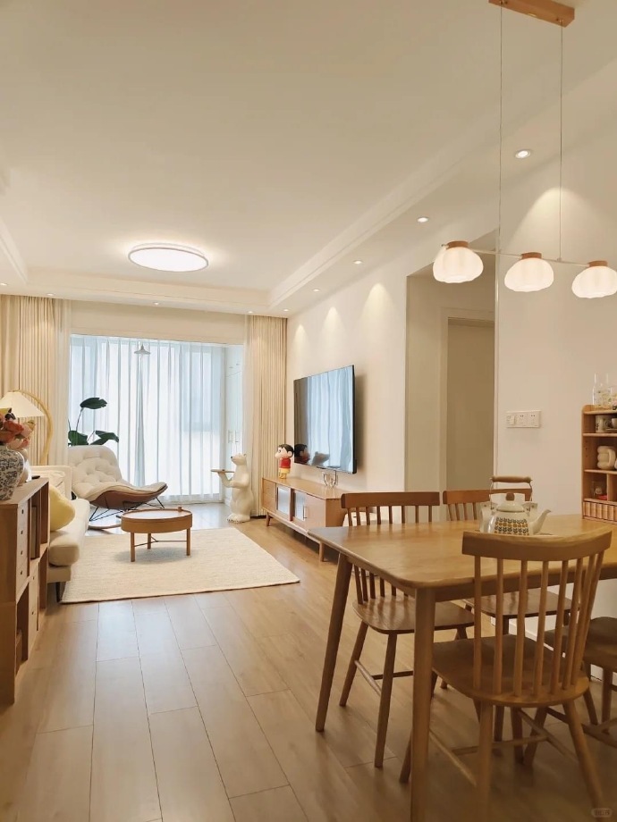 60㎡很小！但一個人住真的太太太舒服了😆 ​​​