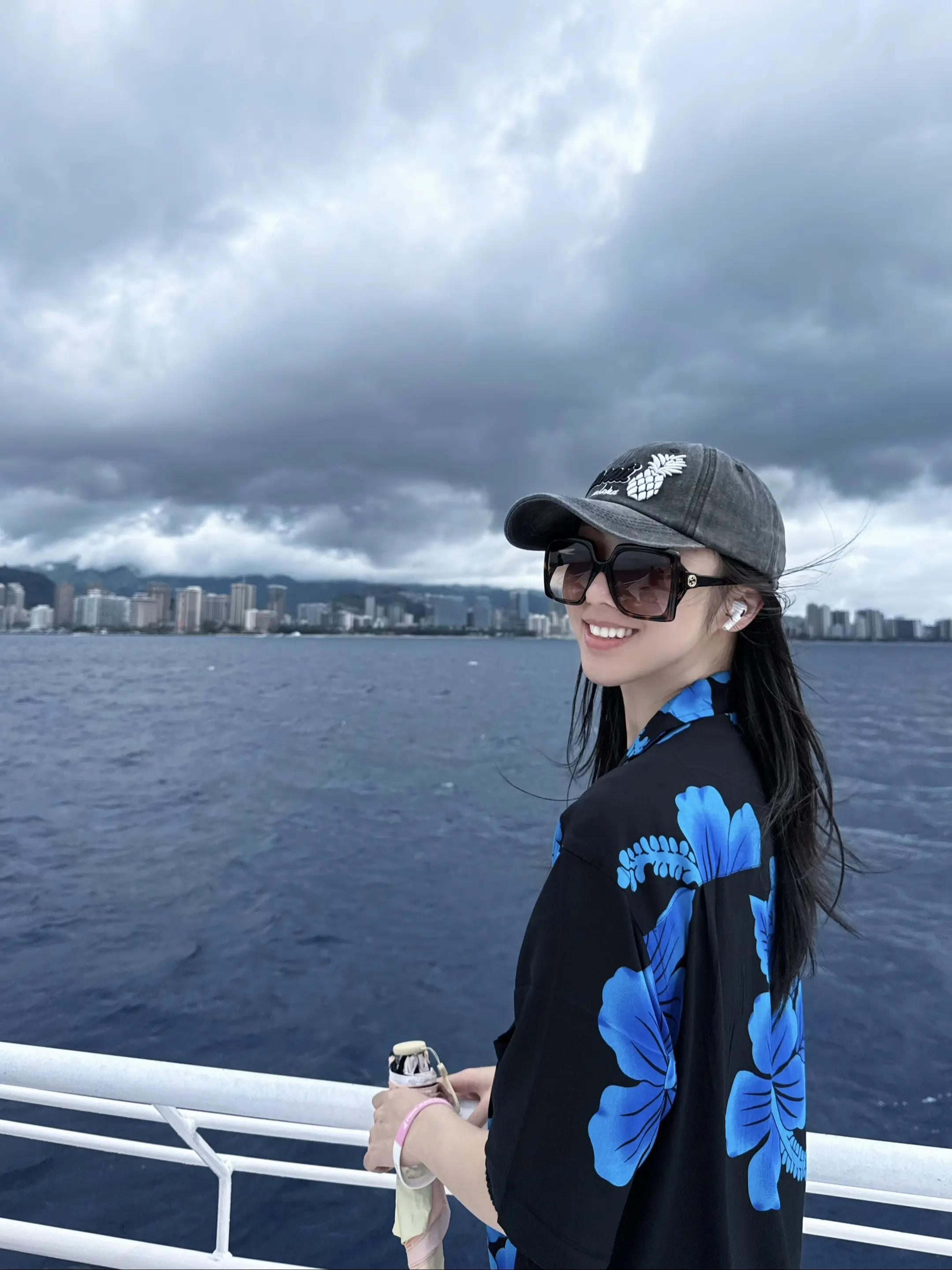 🐳追一下鲸鱼。