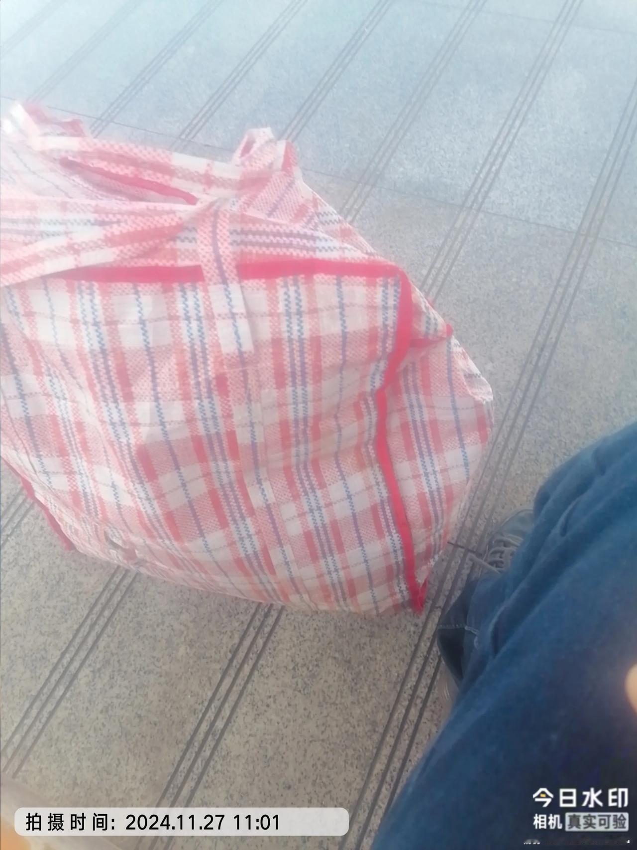 很多想做工地的兄弟不知道？
但凡你接触这一行，你会知道不爱说话的同事，会心的几句