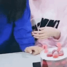 【hyekura】事已至此请看全世界最没有牵手焦虑的两个人 