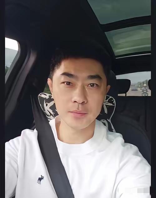 浙江一39岁男子失业三个月，房贷车贷压身，

连孩子兴趣班费用都拿不出，妻子情绪