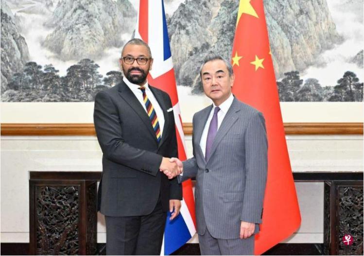 分久必合？

这位在4月份大段引用中国人耳熟能详的《三国演义》开篇句“天下大势、