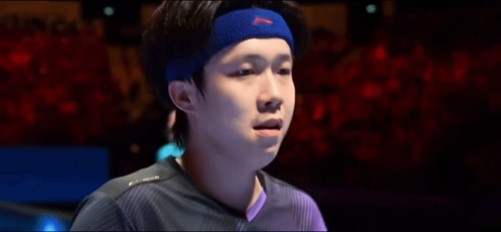 最为震撼的一个画面，就是一个将军打完胜仗的样子，王楚钦太有气质了。

澳门世界杯