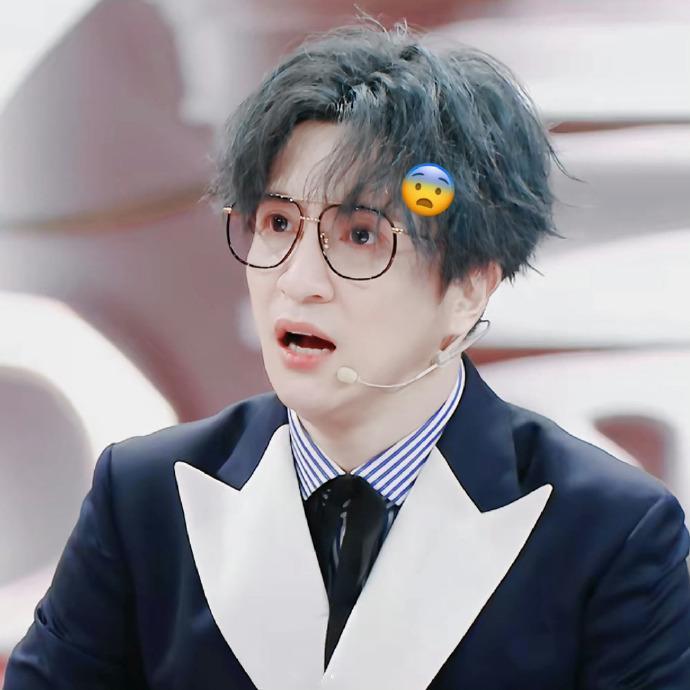 薛之谦被锤娜丽莎李川追着喂糖 薛之谦官宣晚会，锤娜丽莎和李川紧跟其后，这糖喂得老