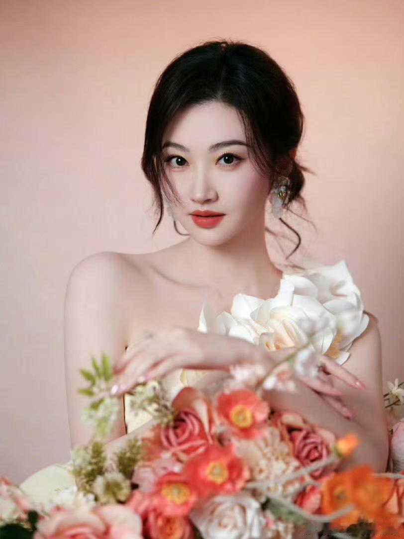 景甜这篇回应太高明了，一句话骂了两个人：孙宇晨和张继科，后者也没能幸免。

8月