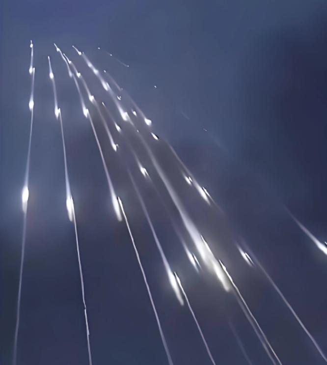 伊朗，千万要挺住

今天是3月6日，伊朗与美国和以色列的战争进入第7天，伊朗共发