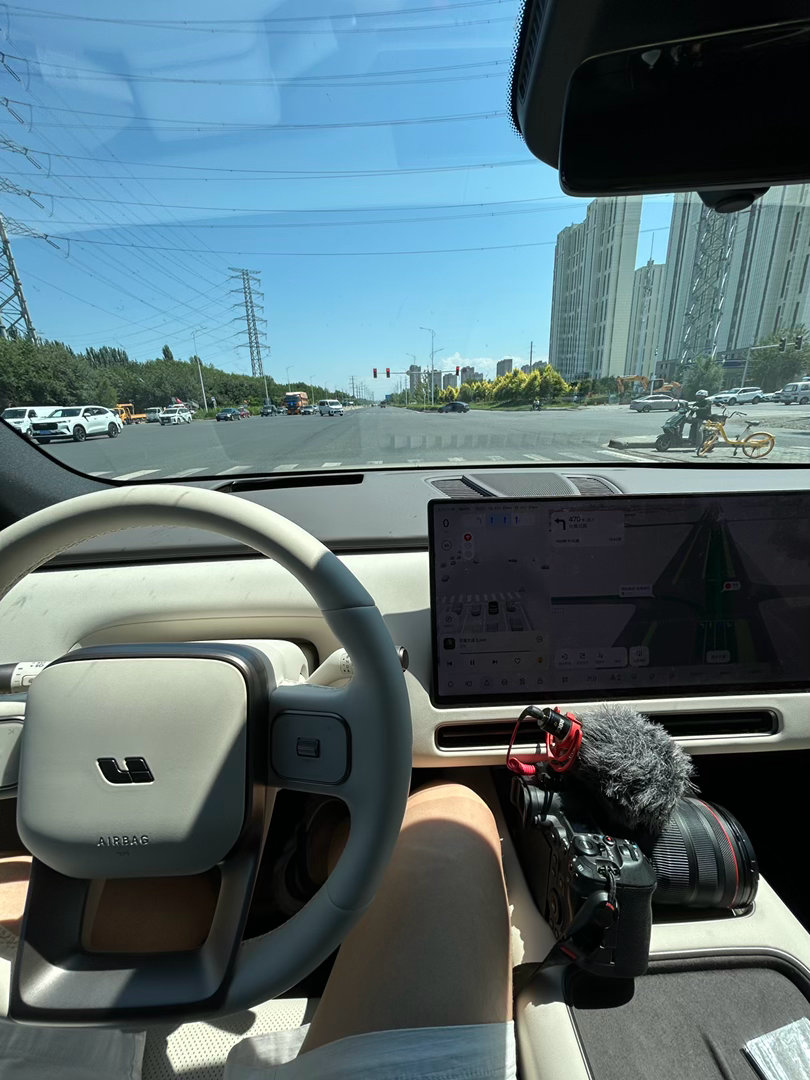 打算出发赛里木湖啦，新L6也提了一台，我现在希望她赶紧开到新疆，我当向导！新一代