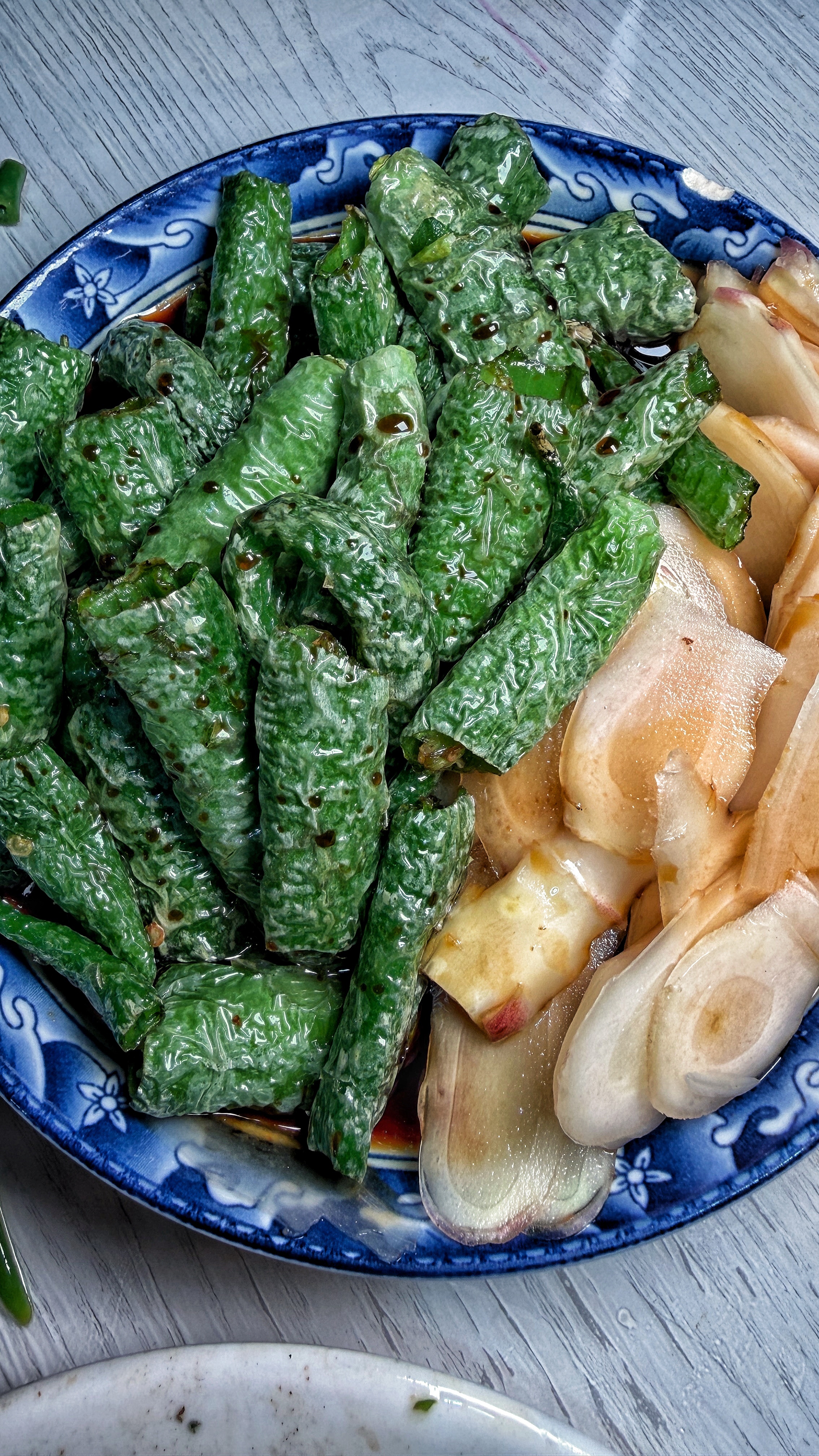 🥢丽江最良心且味道还好吃的炒菜馆👍每一次来吃饭都觉得是一种幸福，人均30左右