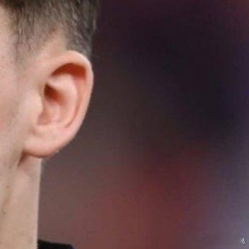 维尔茨接受了The Athletic利物浦跟队记者詹姆斯-皮尔斯的专访，谈到了加