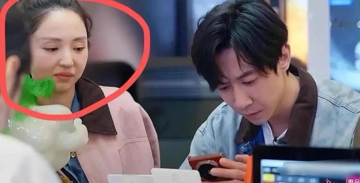 伊能静和董璇的婚姻给所有人女人提了个醒你可以找年纪小的，也可以和他们谈恋爱，但是