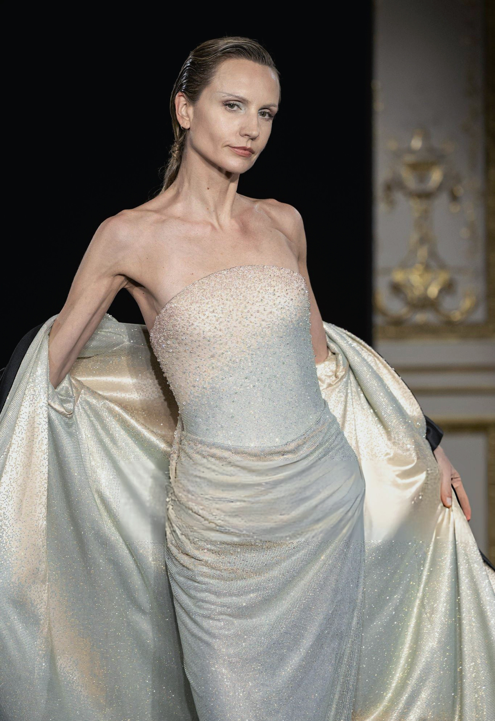 Armani Privé 2026 春夏高定动态看真是闪耀又美丽  🤩Cout