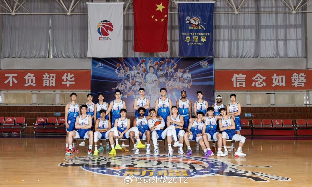 明天开始三场季前赛，联赛就开战了。夏训好好练的球员，基本都稳固并提高了，目前最大