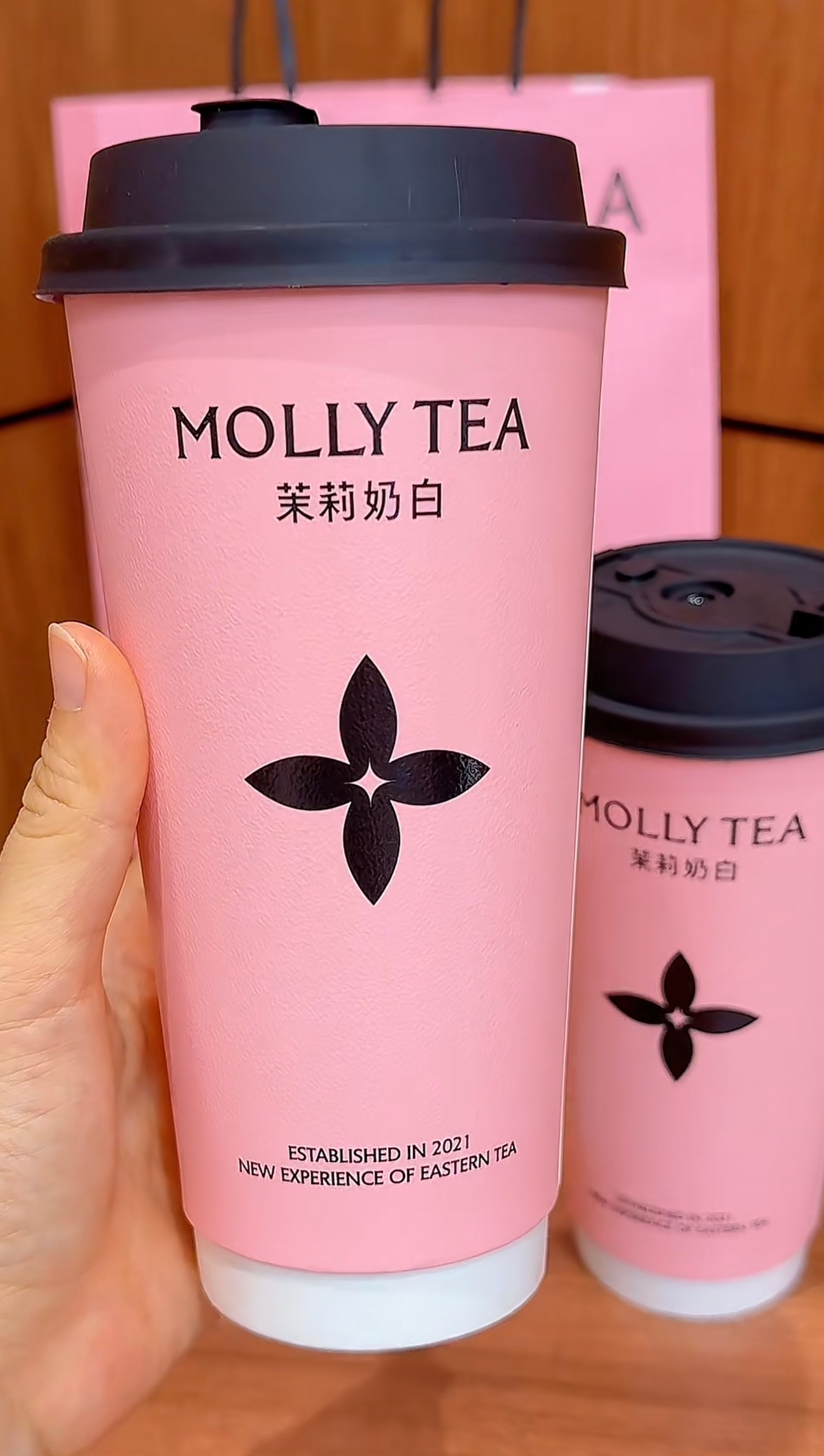 LV回应茉莉奶白案LV在华业绩笑S我了，路易威登LV在华业务，上半年还增长了，就