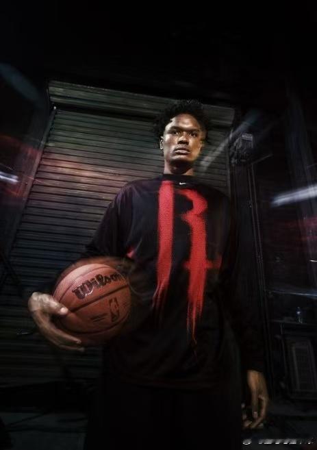 NBA全新服饰系列来袭耐克联合NBA重磅推出NBA Standard Issue
