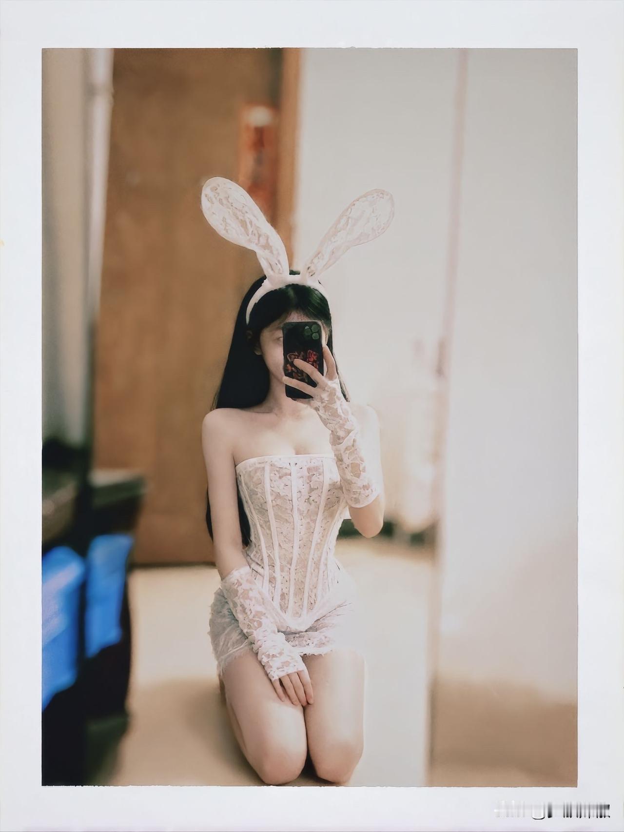 职业装和生活装,你更偏爱哪个?昨晚这一套衣服好看吗