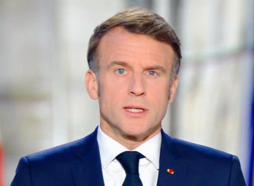 据《巴黎竞赛画报》援引乌克兰军方消息称，马克龙派遣军用无人机操作员前往基辅控制的