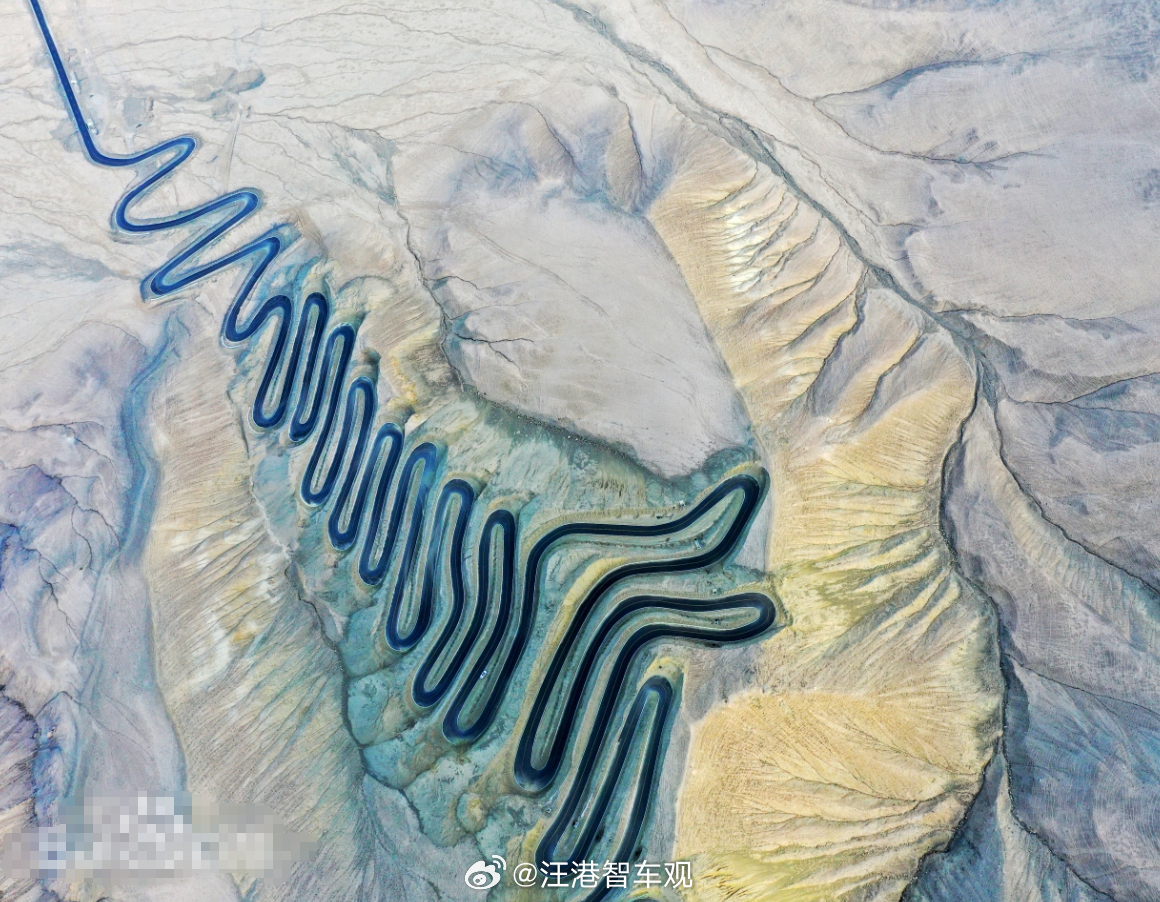 该说不说，一看到这个路，就想把车开上去…… 