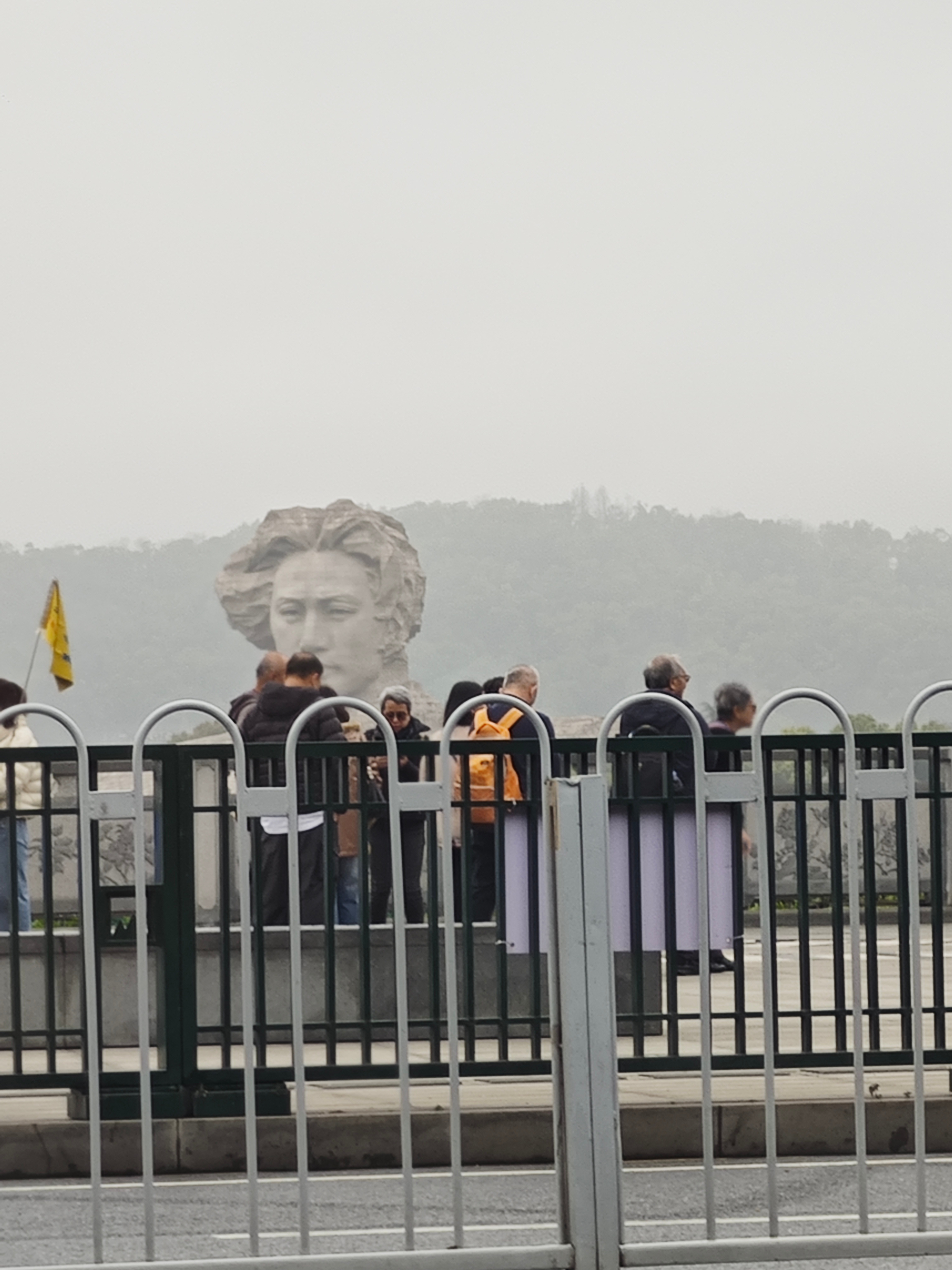 前两天拍摄喘口气的时间拍的，也算来过了