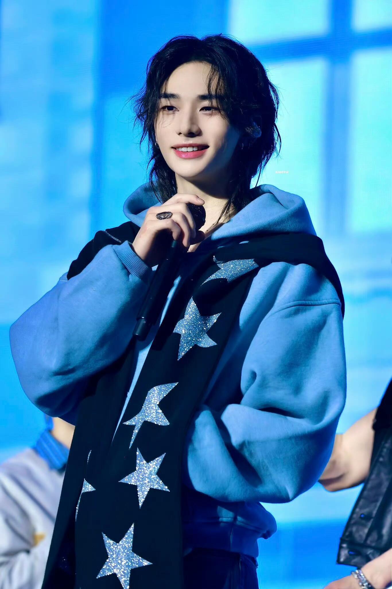 被黄铉辰美爆的一场黄铉辰