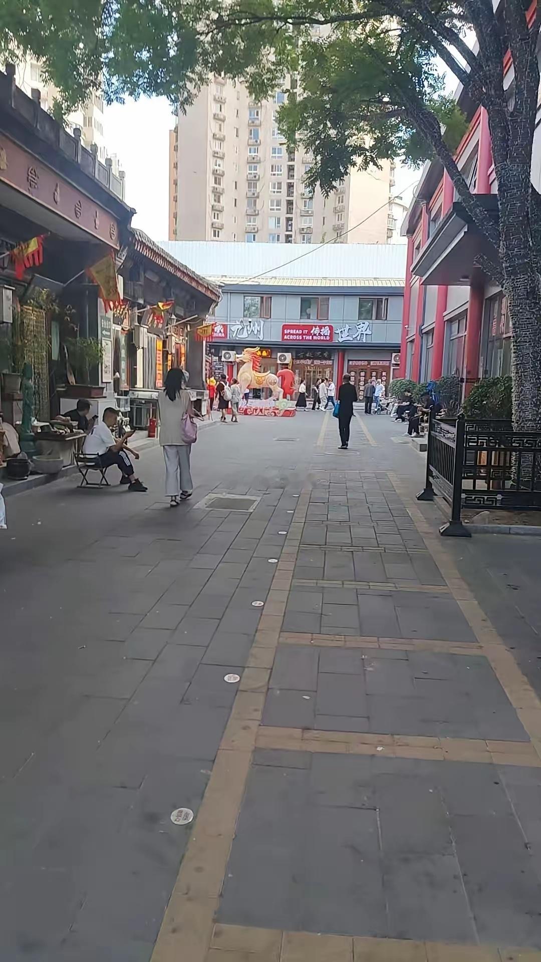 我国南字开头的地级市有7个。1. 南京2. 南通3. 南昌4. 南宁5. 南阳6