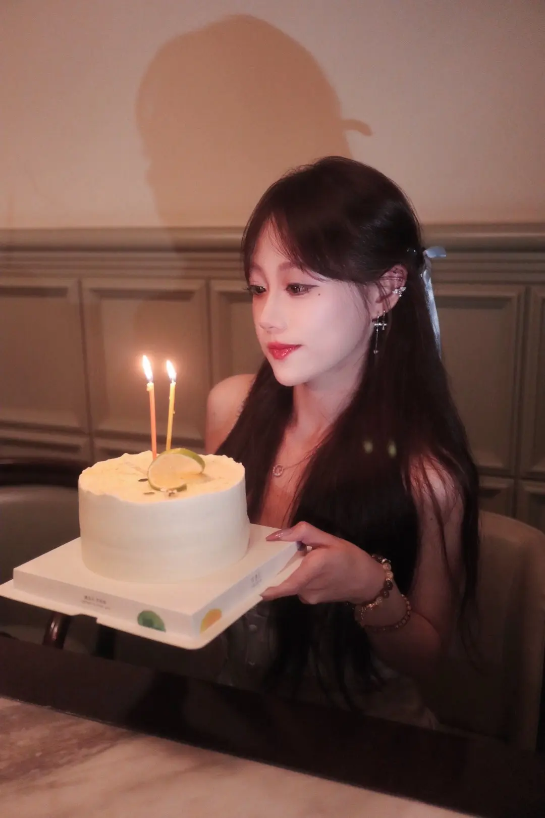 （不是我生日！谢谢宝宝们）庆祝我的两个宝宝今年满23啦，还有恭喜糕糕在...