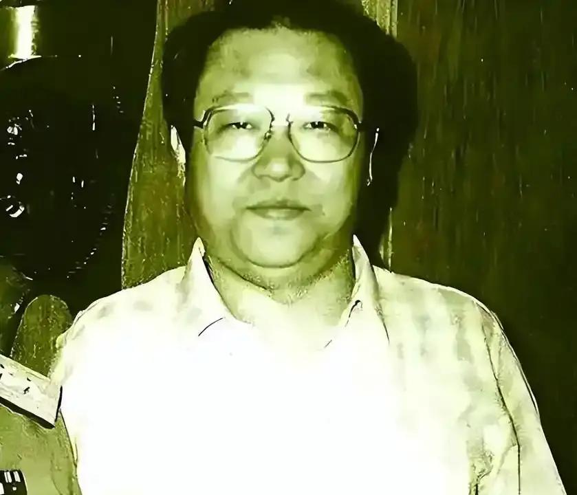 1998年，潜伏在台最长间谍李志豪，揪出我军两名高级叛徒。之后，他在台湾被捕入狱
