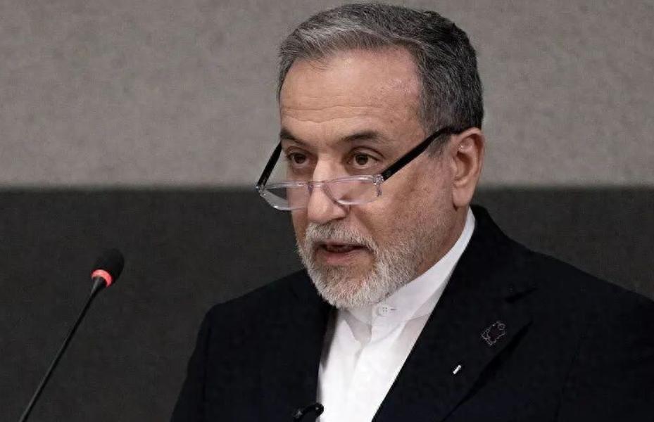 伊朗亮出谈判硬门槛：想谈就得先让步，看来伊美之间的拉扯压根没有停下来的意思。
 