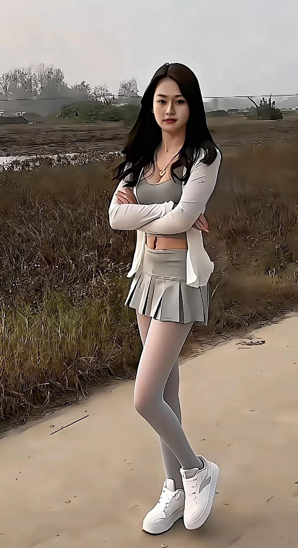 少女心满满，校园风穿搭，元气满满的一天！💕📚👟