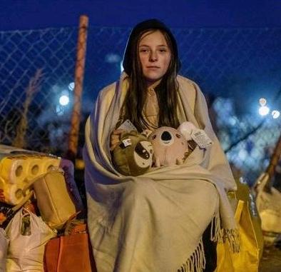 “滚回自己的国家！”一乌克兰难民本想来到中国避难，结果发现在中国不工作就没有钱拿