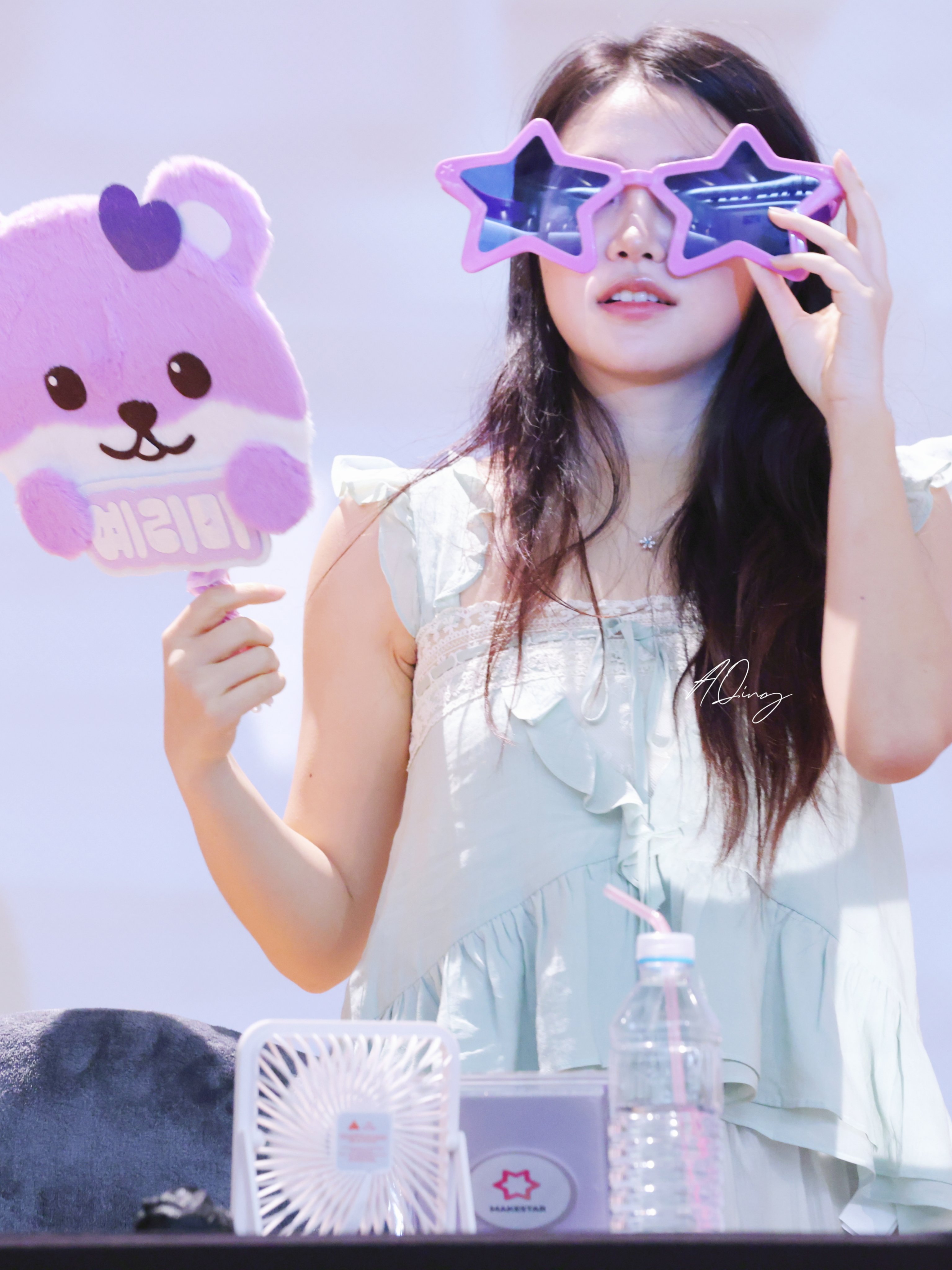 YERI  🌊金艺琳 蔚蓝之春徐安娜 260806 ms线下签售 