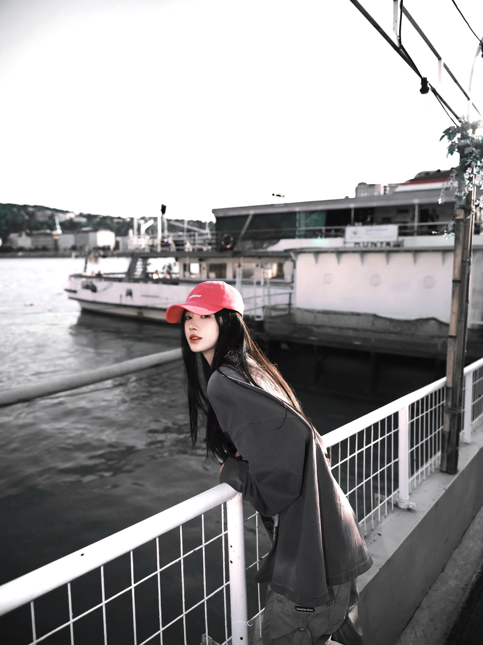 jjy鞠婧祎千香jjy鞠婧祎姜黎非“如果错过了鞠色日落，就让我们婧待花开，韦路同