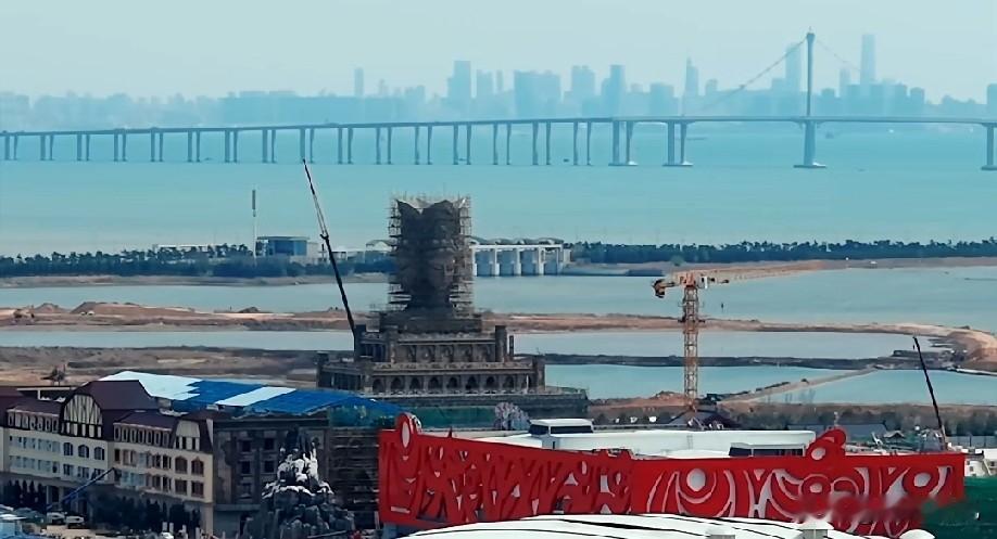 7月开门迎客，青岛上合示范区又一地标打卡点即将亮相，上合未来可期！

青岛上合示