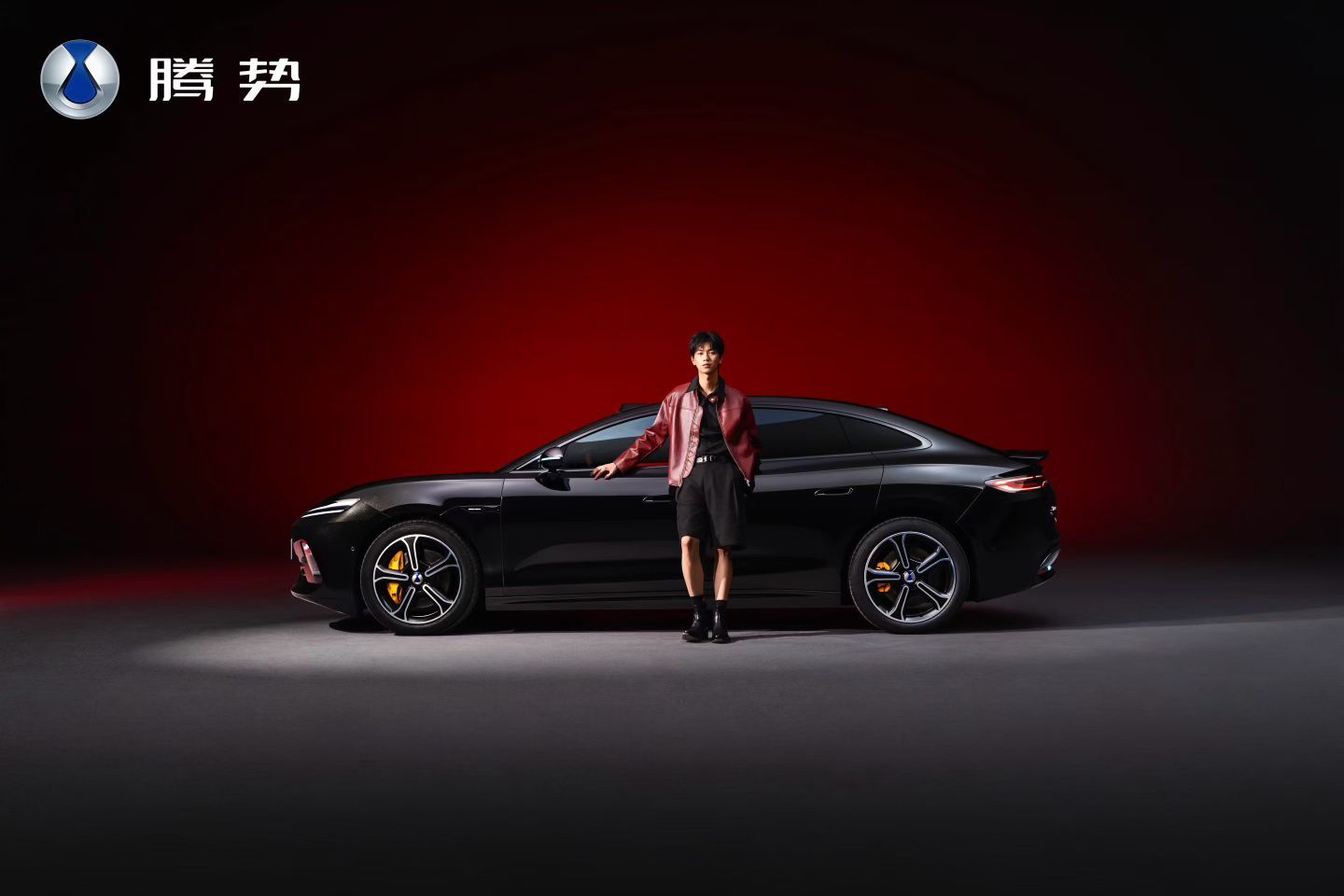 今天去腾势门店跟一位小订了腾势Z9S的35岁的AI工程师用户交流，他说，本来打算