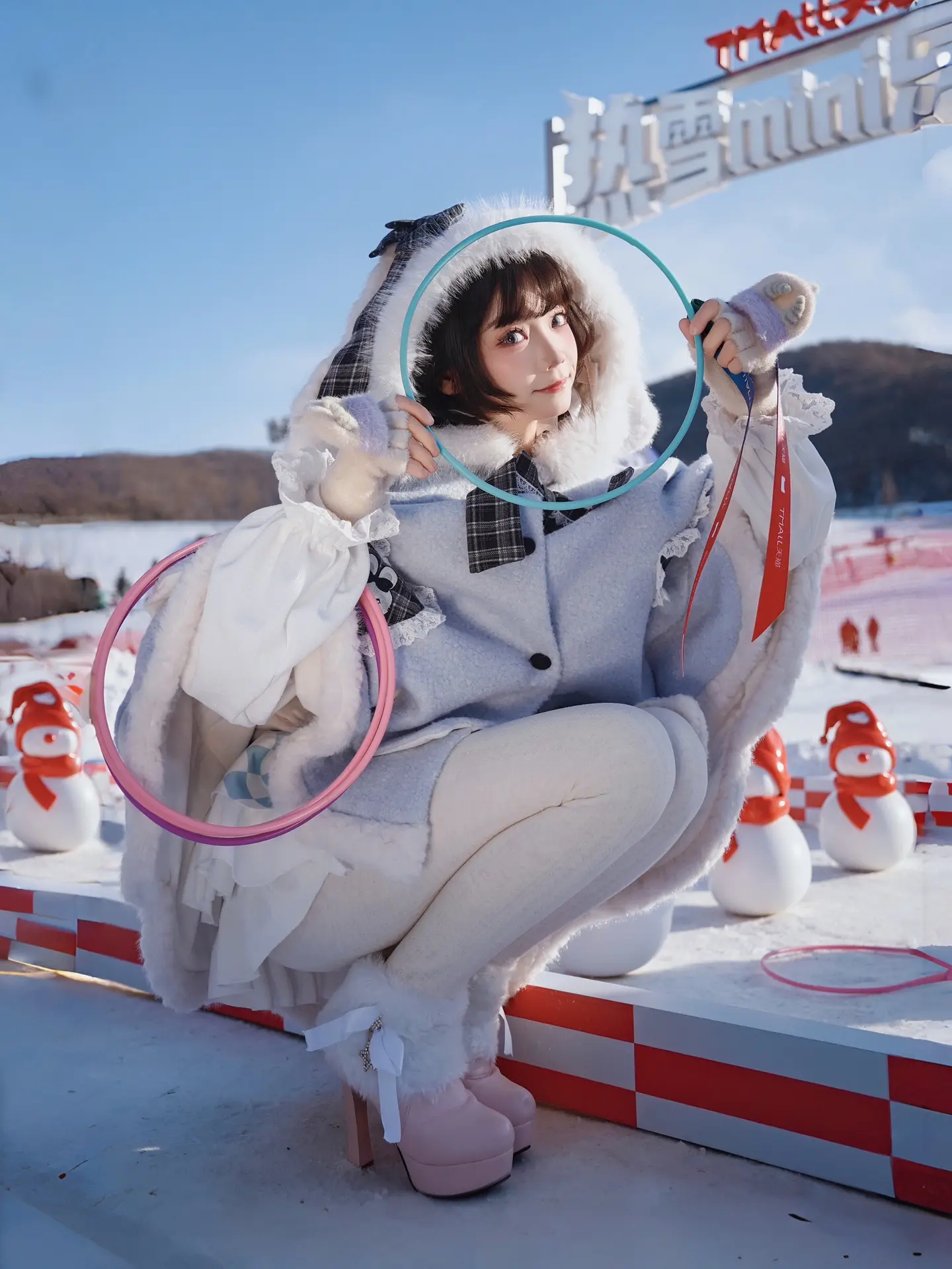 好烦，长得好看根本没用，到了东北还是会冷。