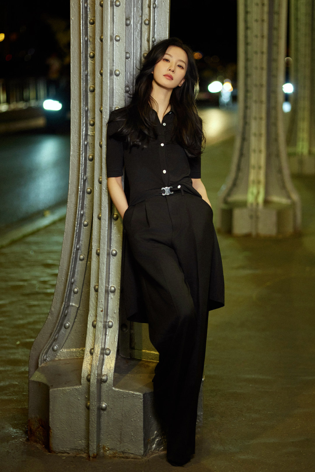 内娱最帅花旦刘诗诗  in  celine 刘诗诗抱着别的妹妹 ​​​