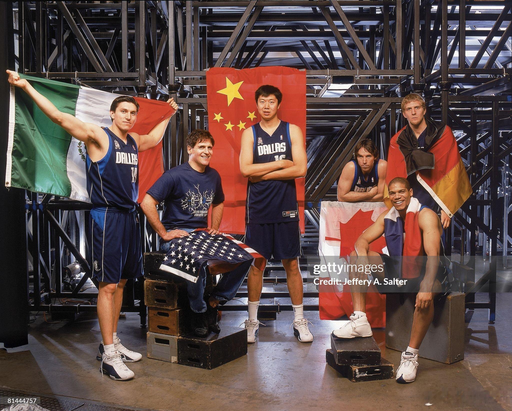 MFFL 一些老照片。独行侠vs鹈鹕王治郅入选国际篮联篮球名人堂篮协祝贺王治郅