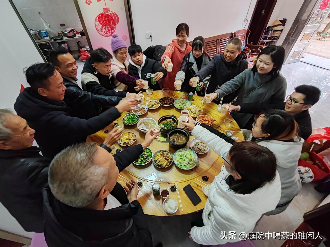 公婆走后，每年初二姑姐小姑子都拖家带口回娘家，真的有人打心底里欢迎吗？

网上那