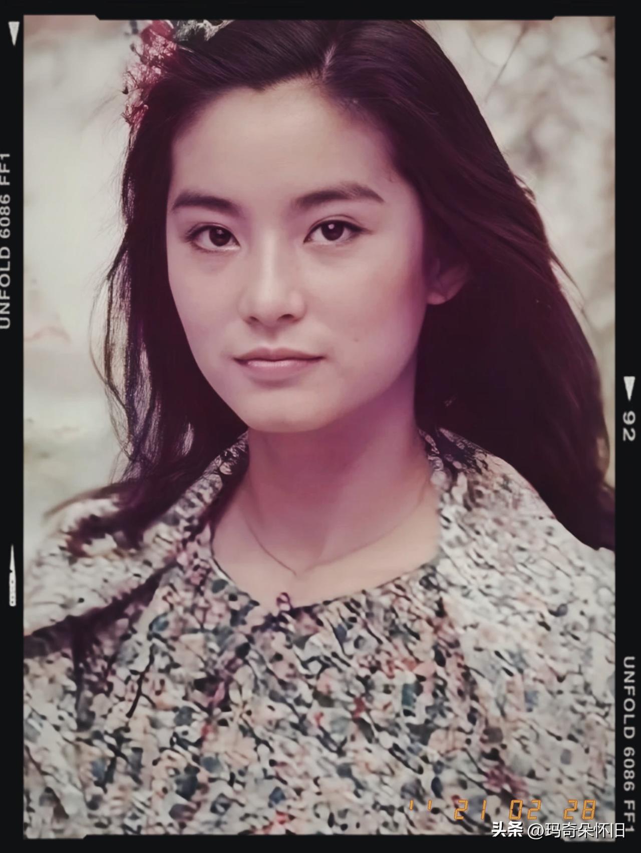 你觉得哪位女演员最惊艳? 
林青霞 | 美而不自知，才是真正的无敌💫

提起林