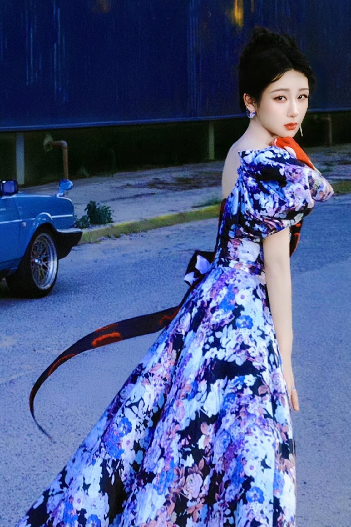 #杨紫高定花裙# 丨#杨紫果子熟了无糖茶代言人# ♚【24年0731果子熟了代言