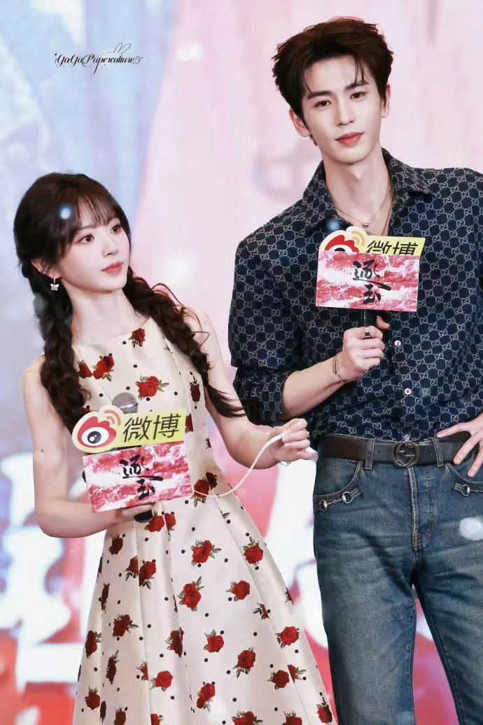 嗑到张凌赫田曦薇像呼吸一样简单张凌赫温顺乖巧只属于田曦薇 嗑到张凌赫田曦薇像呼吸