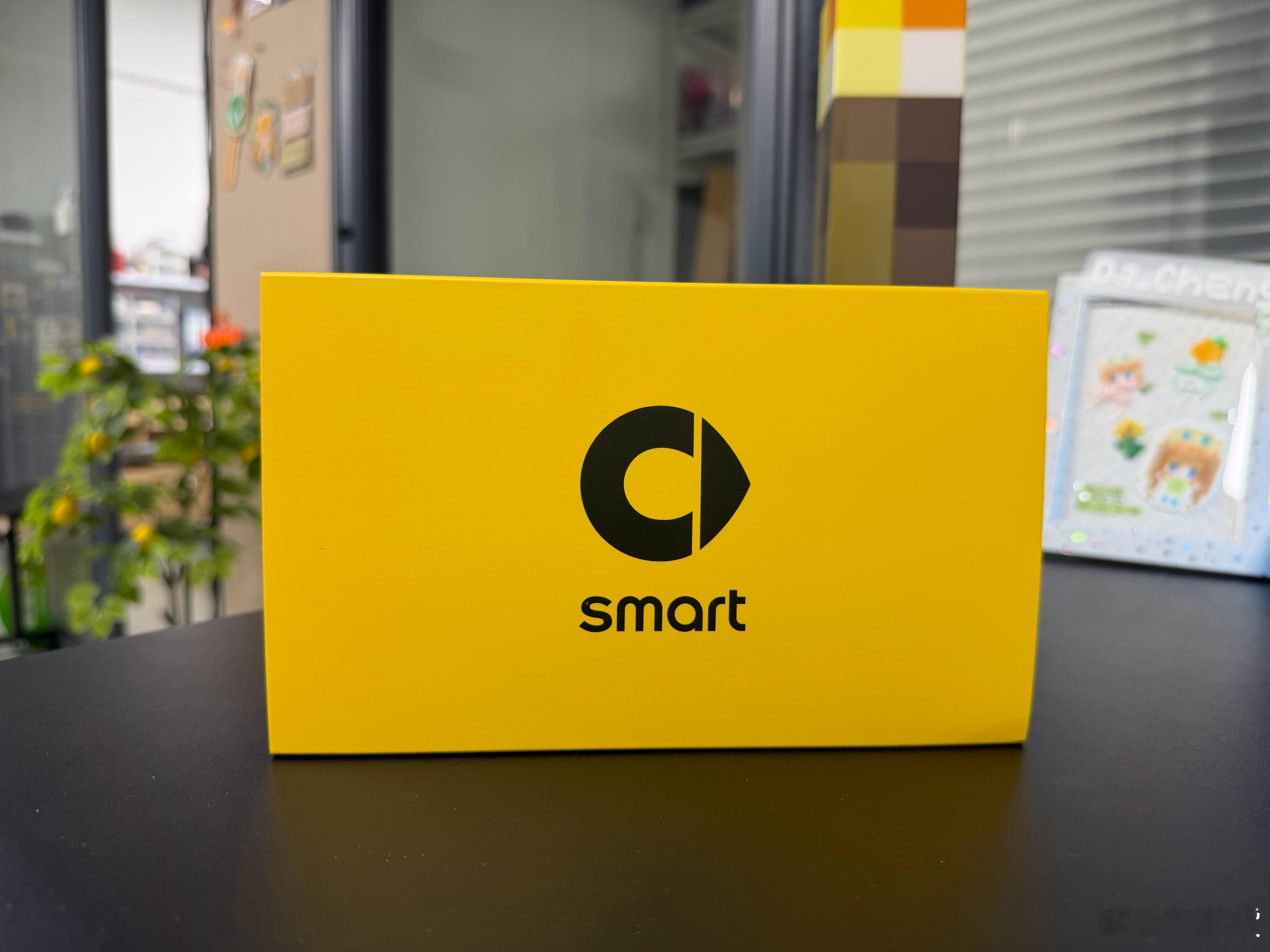 台风过境，又迎来了酷暑，抽俩个smart联名的墨镜🕶️关注➕点赞就行  抽奖详