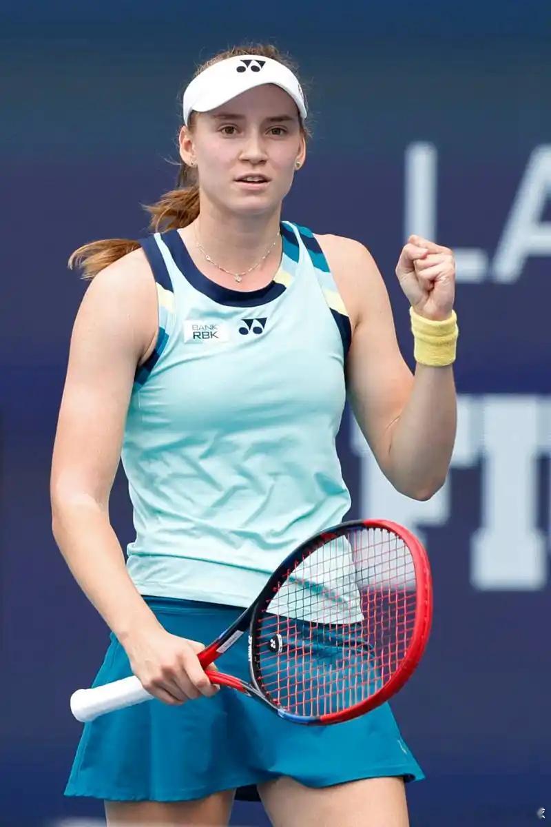 今日关注▼W35泸州次轮10:00，Q黄裕迦vs5摩尔瓦约娃（斯洛伐克）其余6场