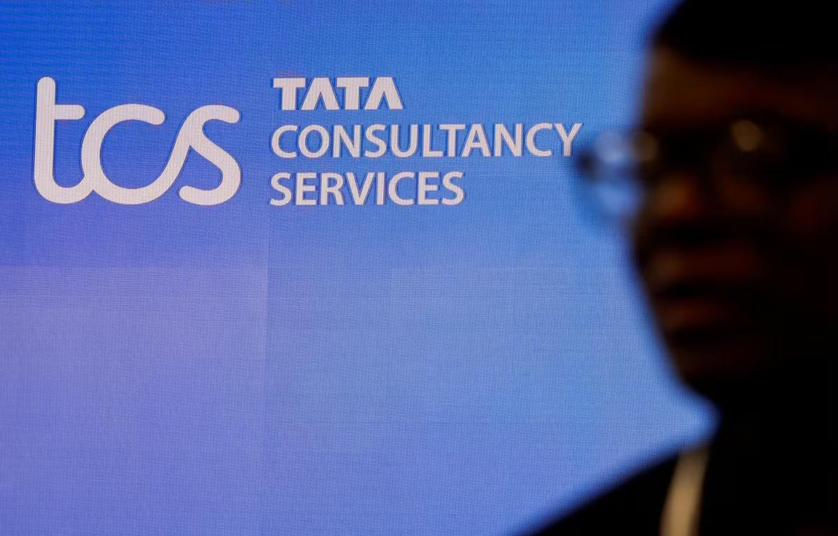 TCS 削减 12,000 岗位（约 2%），AI 引发印度 IT 巨头结构性变