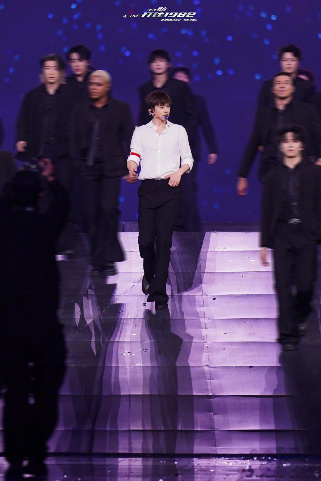 张杰414特别版点歌台 张杰4.14特别版点歌台限时开启，我们的纪念日，唱点不一