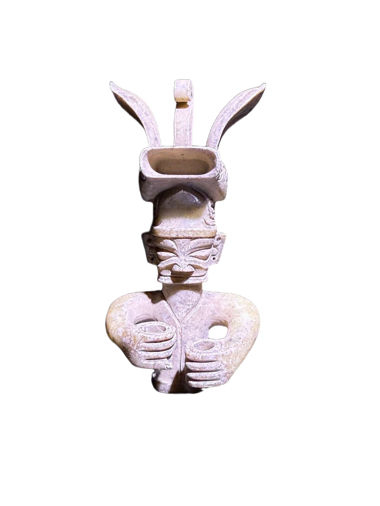 论艺术品价值骈赋
 
丹青蕴韵，彝器藏光；艺承千古，价系沧桑。
或谓市价定高低，