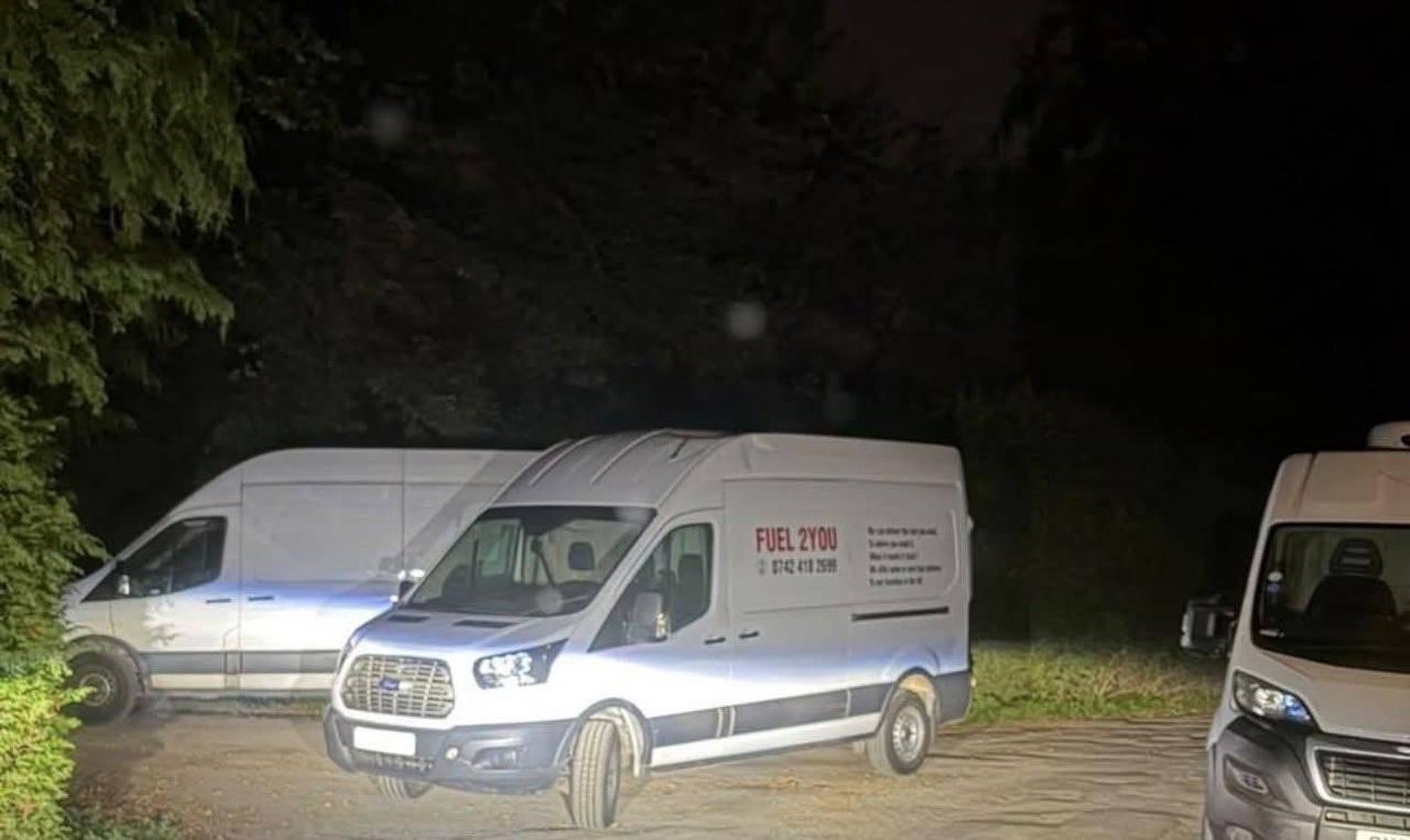 “大跌眼镜！要炸美军B-1B战略轰炸机的5个“死士”，居然保释回家了！”当地时间